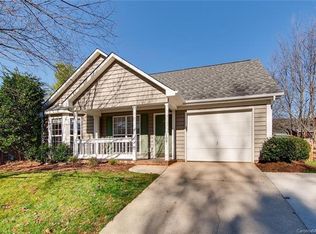 109 Diamond Dr, Mooresville, NC 28117