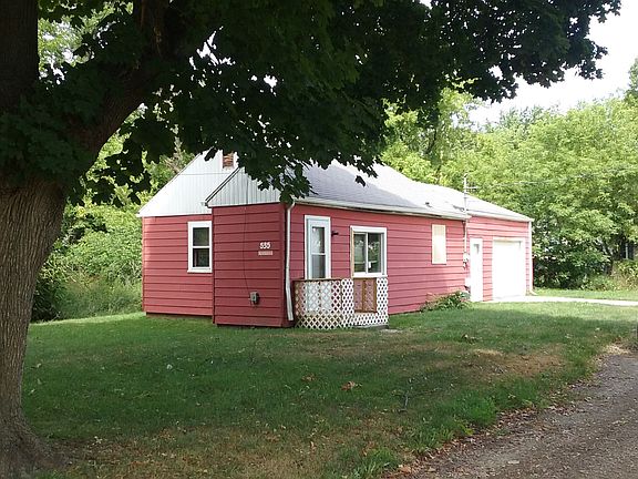 2nd image of 535 S Foster Ave