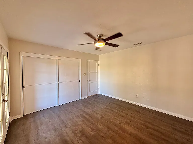 2208 Susan Pl — Photo 9