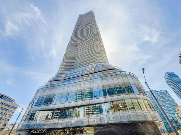 11 Wellesley St W, Toronto, ON