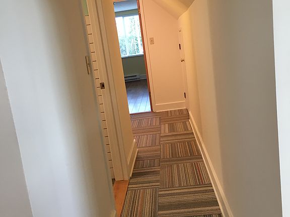 4th image of 3019 Beacon Ave S #A