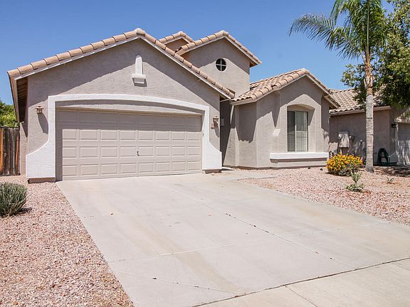 5th image of 148 E Macaw Ct