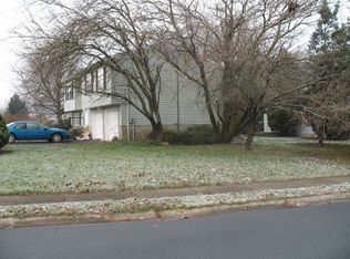 118 Summer Ln, Lititz, PA 17543