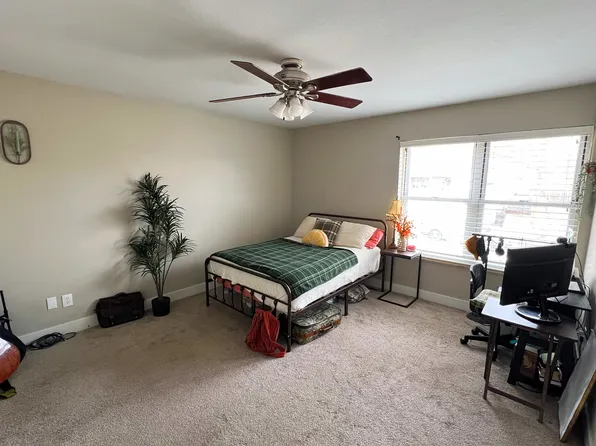 1422 Tesla Dr, Colorado Springs, CO 80909