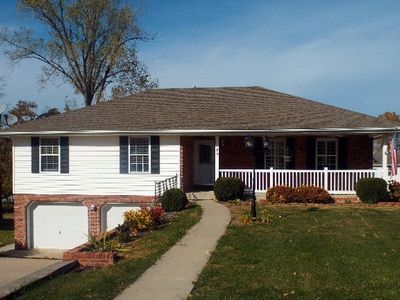 136 Crest Ave, Holts Summit, MO, 65043
