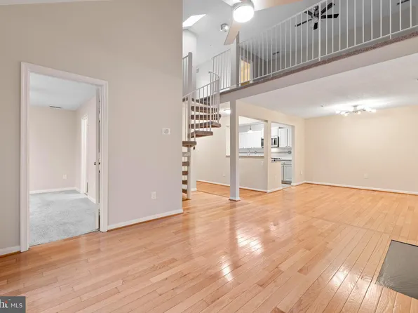 15315 Diamond Cove Ter APT 13-7, Rockville, MD 20850