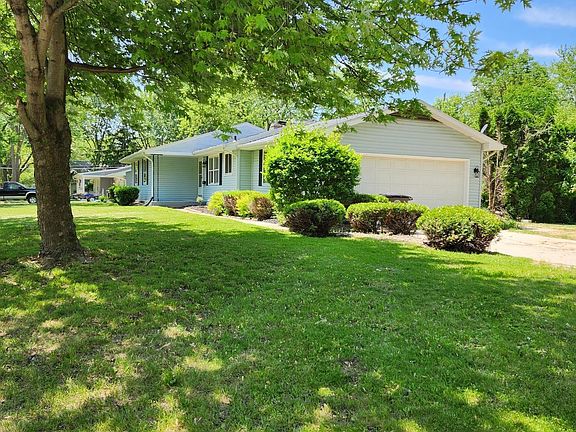 4th image of 3827 Marigold Dr