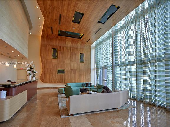 5th image of 50 Biscayne Blvd APT 2805