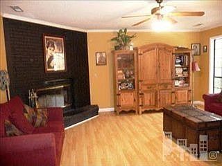 3rd image of 3400 Hampshire Dr