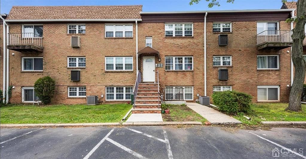 391 College Dr, Edison, NJ 08817 Zillow