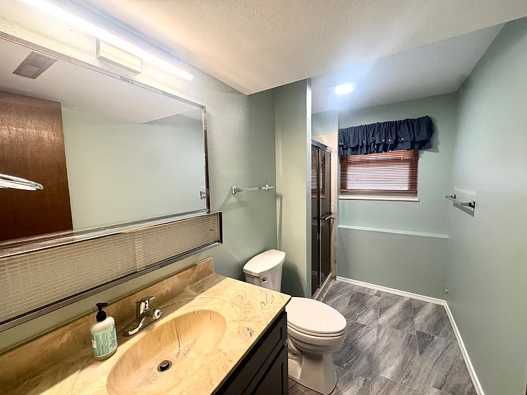 1575 Hiawatha Dr — Photo 27