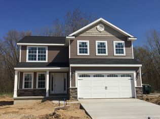 6289 Summerbrooke Cir, Fowlerville, MI