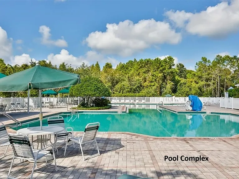 5023 Quadrangle Ct — Photo 37