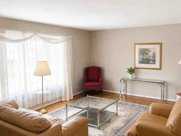 212 Dauntly St, Upper Marlboro, MD 20774