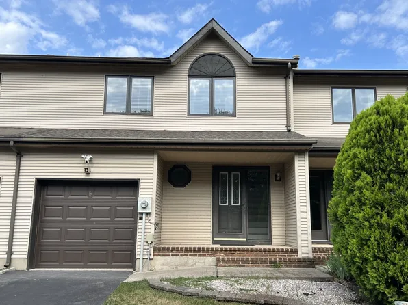 5 Elm Ter, Flemington, NJ 08822