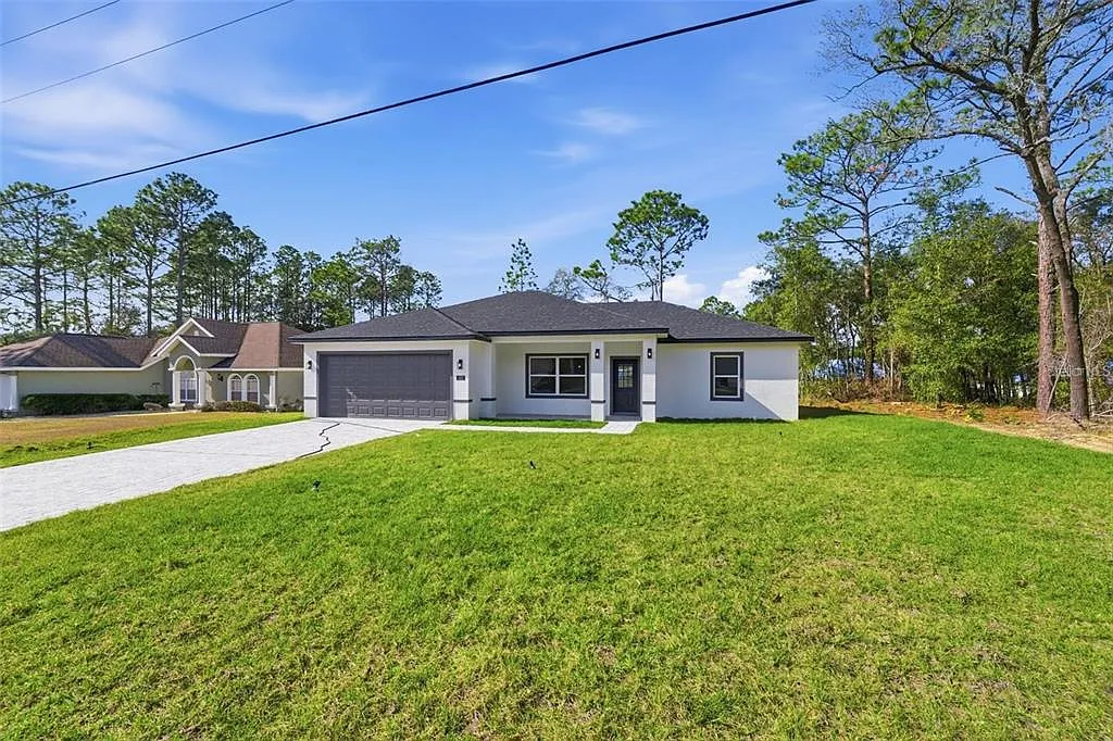 3 bed, 2.0 bath, 1540 sqft, $1,890 — Photo 2