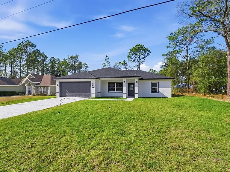 2275 W Linden Dr — Photo 2