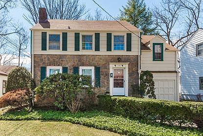 1st image of 132 Greenwood Dr