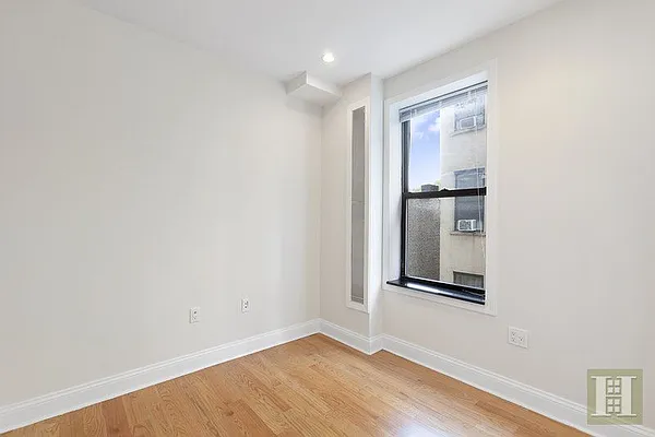 Rented by Halstead Real Estate | media 10