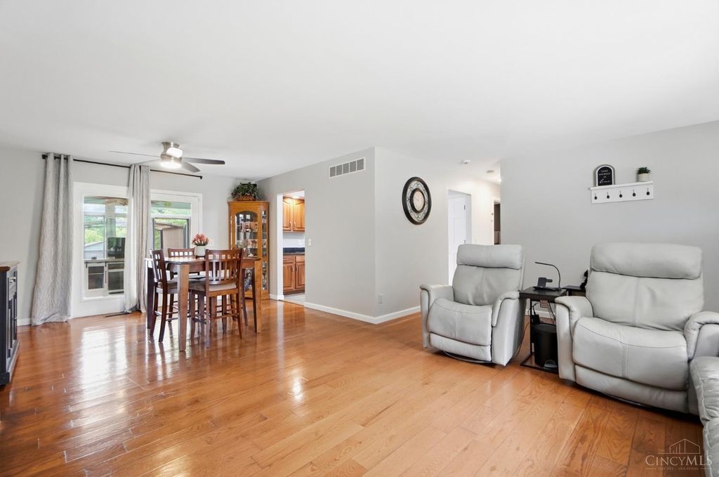 4795 Blue Meadow Ln, Cincinnati, OH - View 5