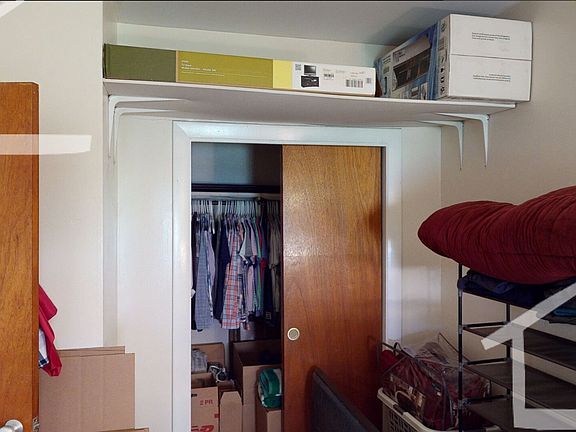 3rd image of 287 Beacon St #9