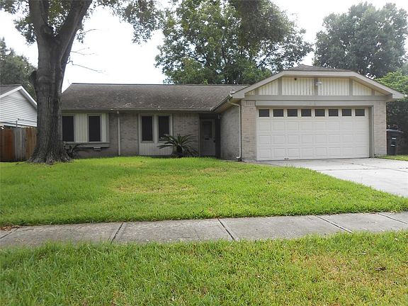 2nd image of 746 Ramada Dr