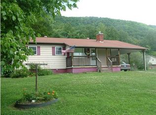 426 Walnut St, Spring City, TN 37381