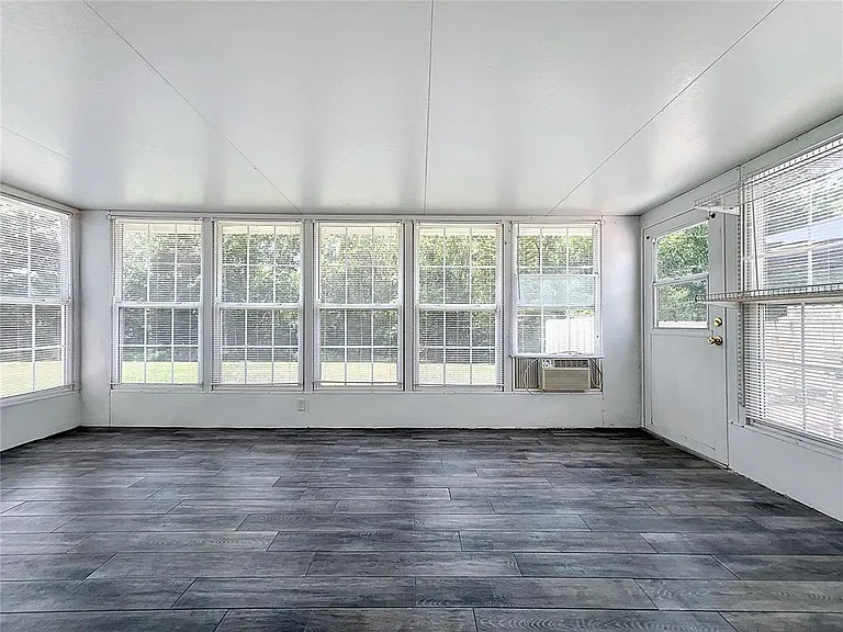 5716 Delano Ln — Photo 52
