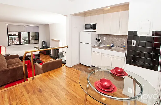 Rented by NOVO | media 45