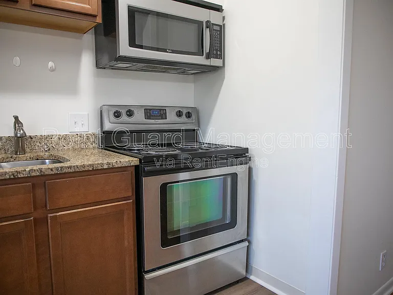 4916 California St — Photo 21