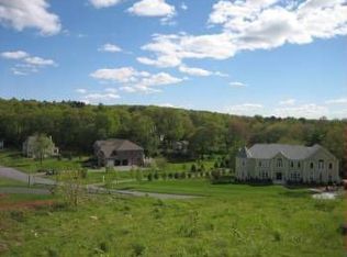 13 Arrowhead Ln, Westborough, MA 01581