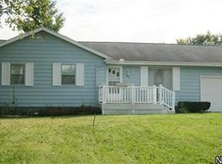 581 Beverly Hills Dr, Youngstown, OH