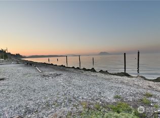 11253 Blue Heron Rd, Bow, WA 98232