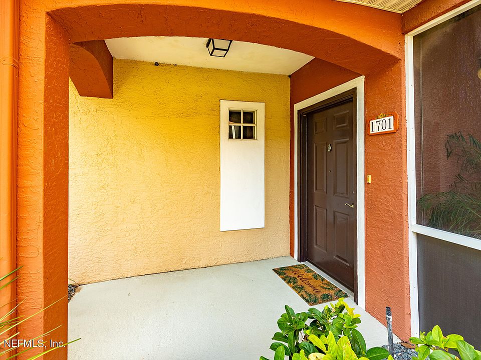 1st image of 10075 GATE Parkway N #1701
