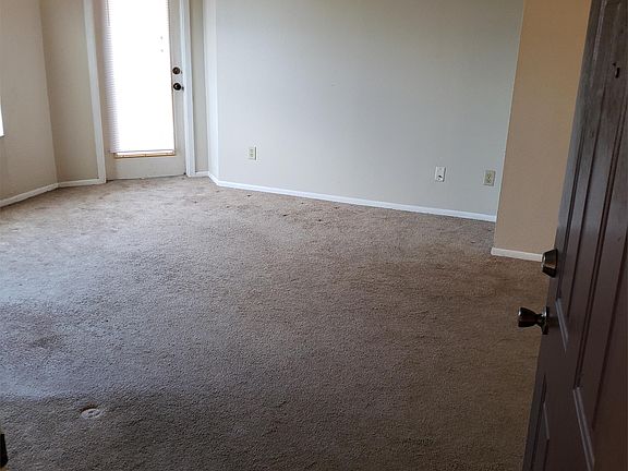 2nd image of 2131 Cascades Blvd Unit 304