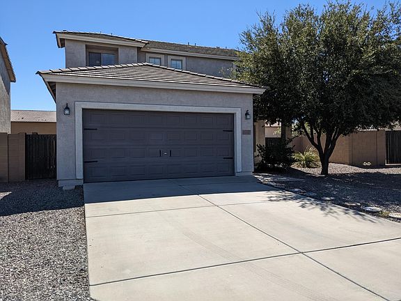 2nd image of 519 E Coachwhip Ct