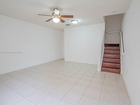 3rd image of 2217 SE 26th Ln #2217