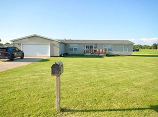 1055 W 700 N, Howe, IN 46746