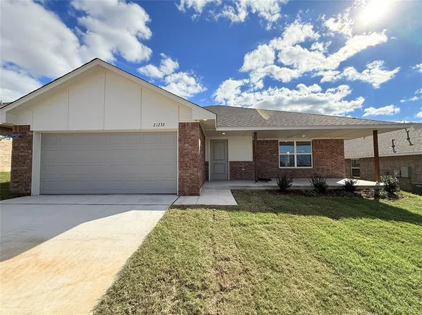 21232 SE 31st St, Harrah, OK 73045
