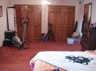 326 N Dwiggins St, Griffith, IN 46319