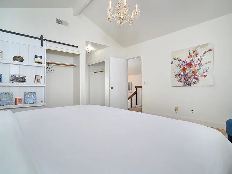 489 Cool Wind Way — Photo 21