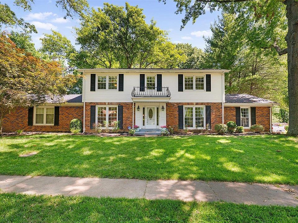 1st image of 12985 Lampadaire Dr