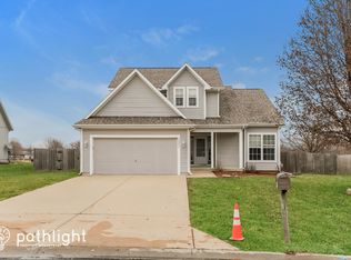 20061 S Crestone St, Spring Hill, KS 66083
