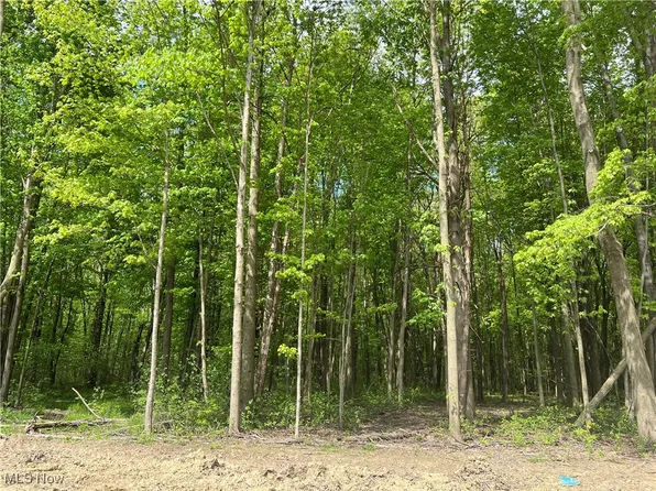 2890 Rocky Ridge Dr #Sl-174, Westlake, OH 44145