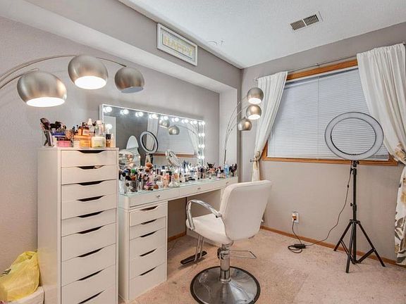 2nd image of 1284 Norton Ave NE APT 202