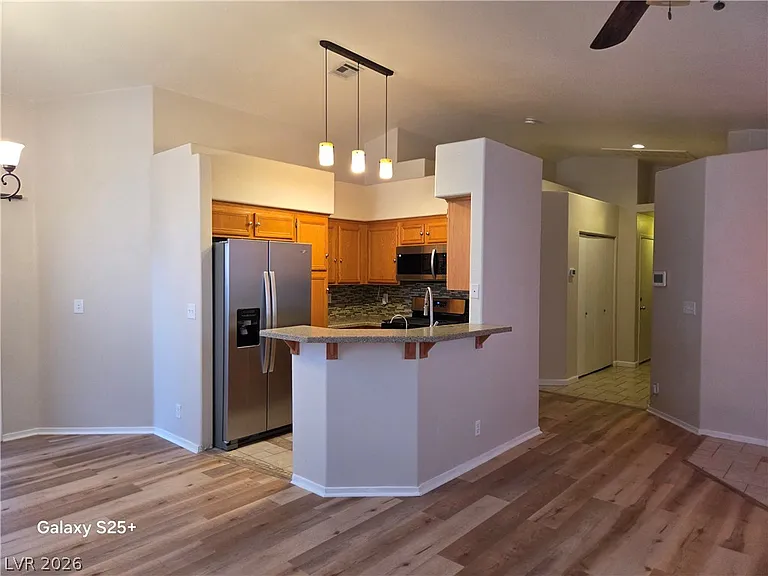 7428 Fencerow St — Photo 14