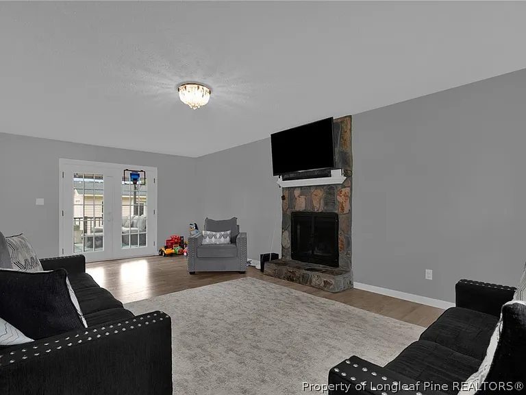 7457 Avila Dr — Photo 10