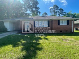 3129 Stratford Dr, Macon, GA