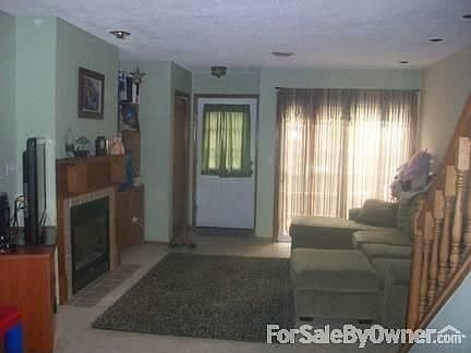 3rd image of 7010 19th St N APT 6