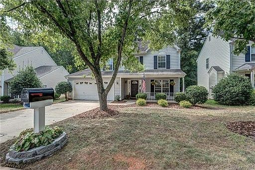 1st image of 6125 Spanish Moss Ln